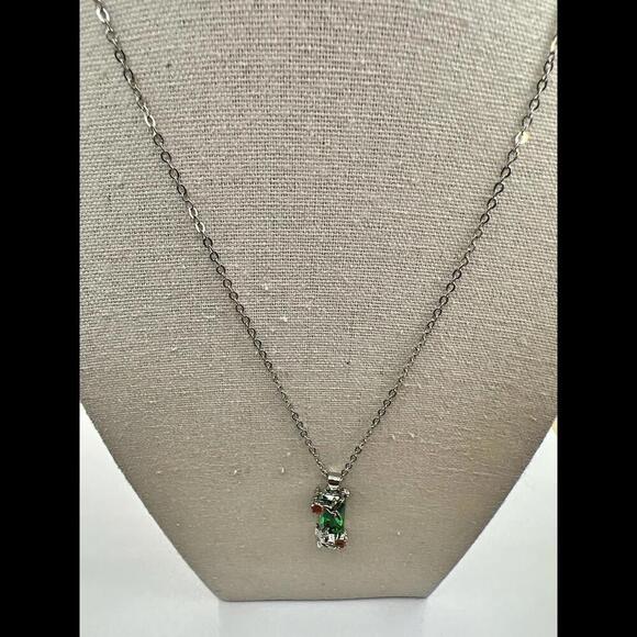 Elegant Green Crystal Hummingbird Necklace - Picture 8 of 12
